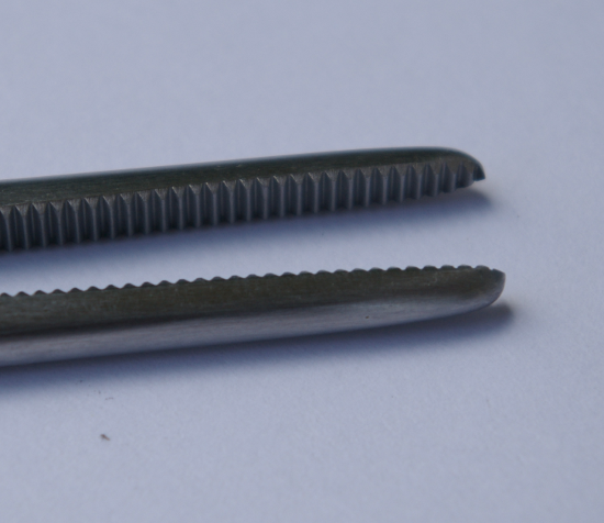 18cm Forceps - Straight - Image 2